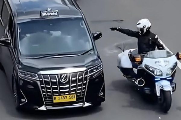 Ramai Desakan ‘Setop Tot Tot Wuk Wuk’ Istana Buka Suara