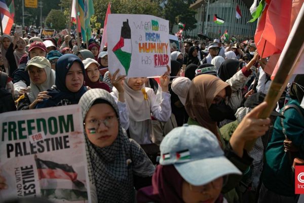 Ribuan Warga Ikut Aksi Bela Palestina di Patung Kuda Jakarta